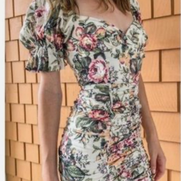 Floral Ruched Dress - Picture 2 of 5